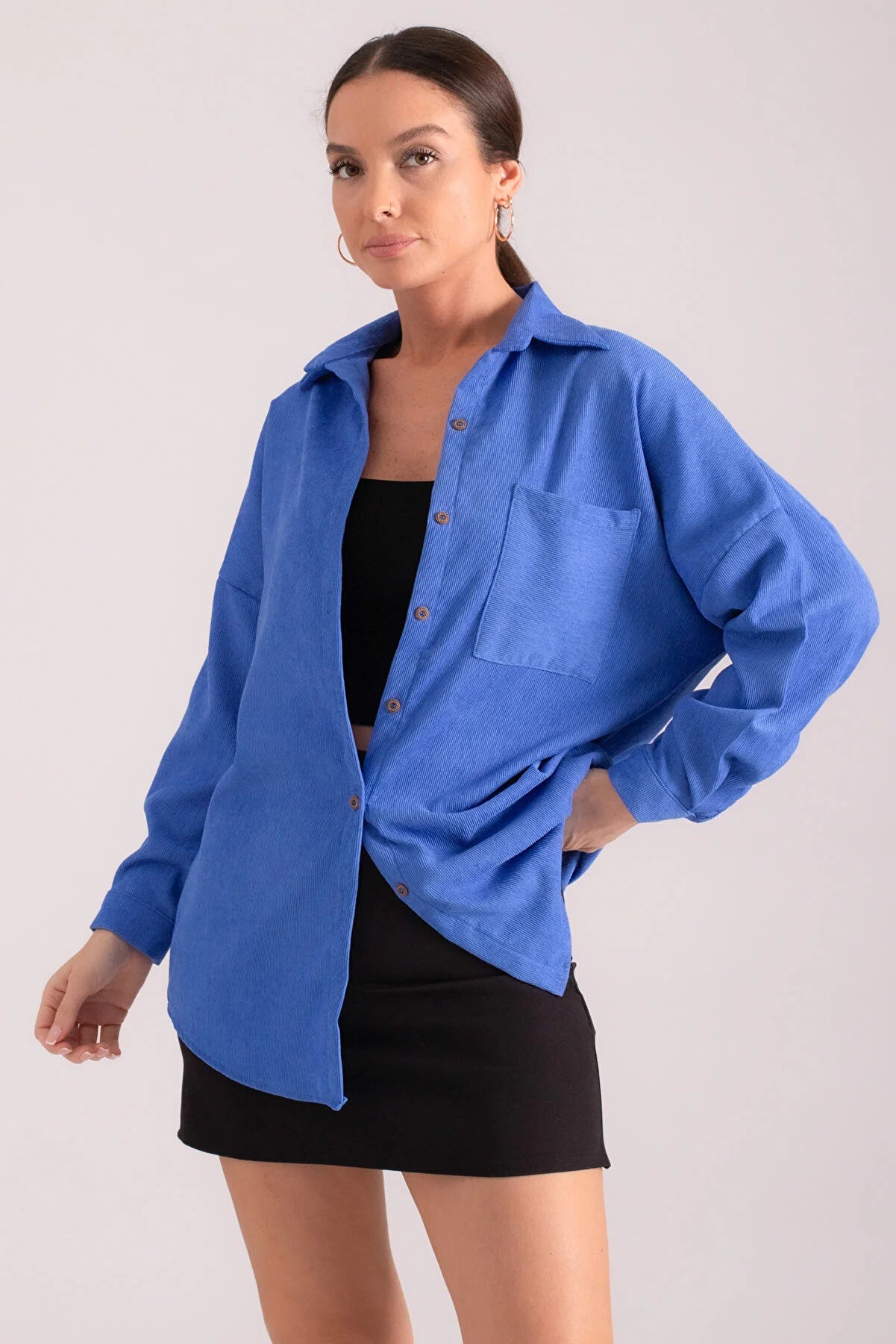 Armonika Women's Blue Pocket Oversize Slim Corduroy Shirt Casual Button-Up Short Tee