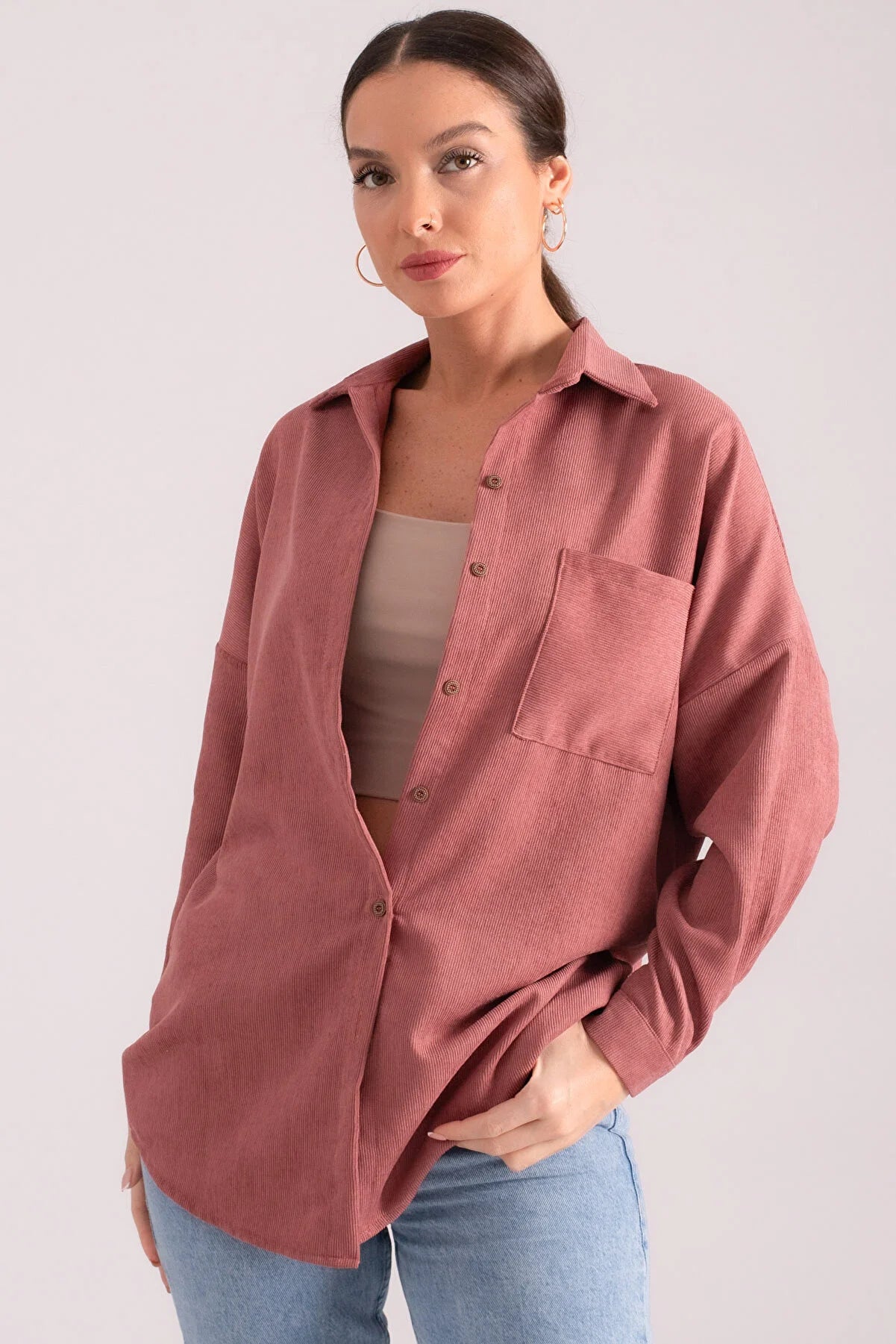 Armonika Women's Rose Pocket Oversize Slim Corduroy Shirt Cozy Loose Fit Short Sleeve