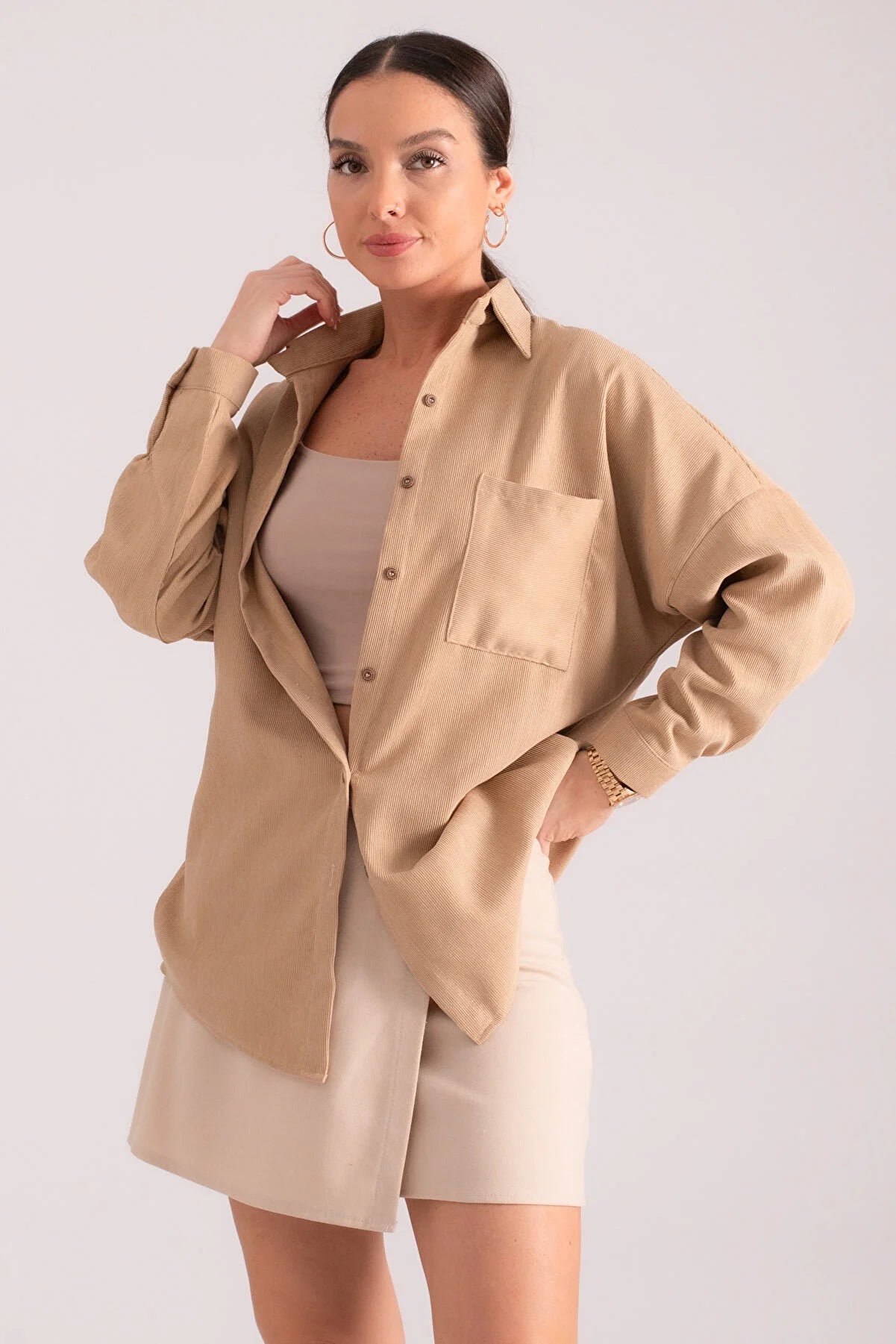 Armonika Women's Beige Pocket Oversize Slim Corduroy Shirt Elegant Longline Short Shirt