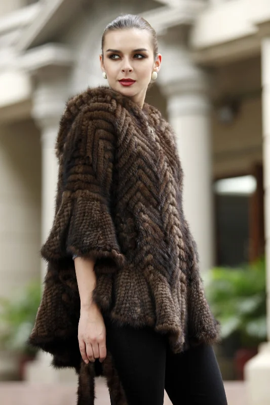 ST. CLOUD - Knitted Mink Herringbone Hooded Poncho Hoodie with Applique Textured Unique ST. CLOUD - Knitted Mink Herringbone Hooded Poncho Hoodie with Applique Textured Unique